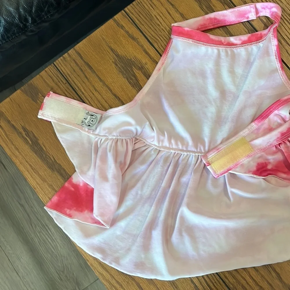 Doggie dress size Large 🐶